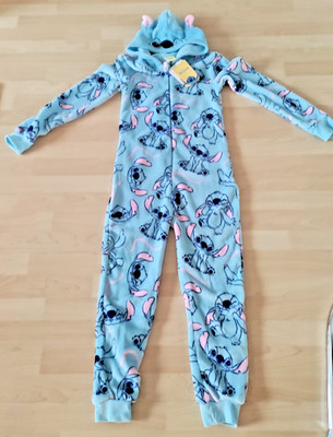 Disney Stitch  Jumpsuit Kuschelige Warm Einteiler Schlafanzug  Gr. 128 Neu