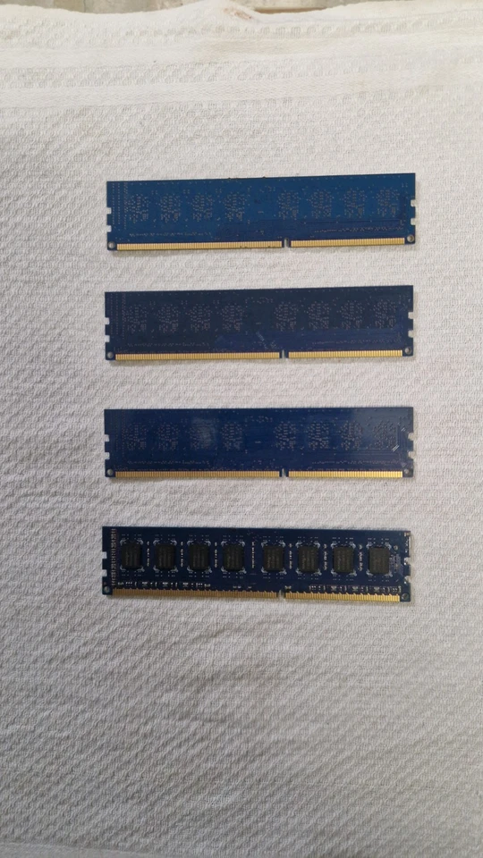 NANYA DDR3 Arbeitsspeicher RAM 8GB 4×2GB 1R×8 2R×8 PC3 10600U 1333MHz - Bild 2 von 2