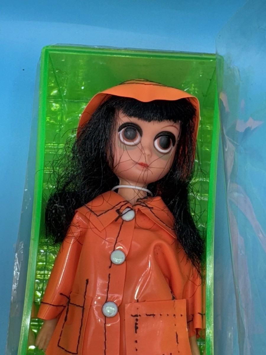 SUSIE SAD EYES  スージーサッドアイ 【オレンジ髪】 Susie Sad Eyes Doll Suzy Slicker Big Eyes Orange Raincoat w/ Hat