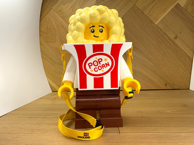 LEGO Legoland Popcorn Junior Bucket Minifigure Block Style Container Yellow