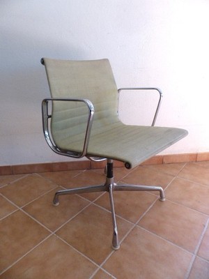 Vitra Charles Eames Chair EA 108 für Herman Miller Chrom Beige Stuhl #2