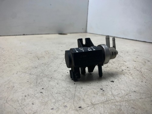 Audi A4 S4 B5 8D 1999 Diesel 81kW Turbolader Druckwandler Magnetventil OLT13595