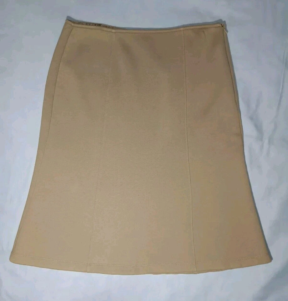 Falda polar Calvin Klein línea A para mujer S cremallera lateral frente plano cálida oliva Foto 3 de 4