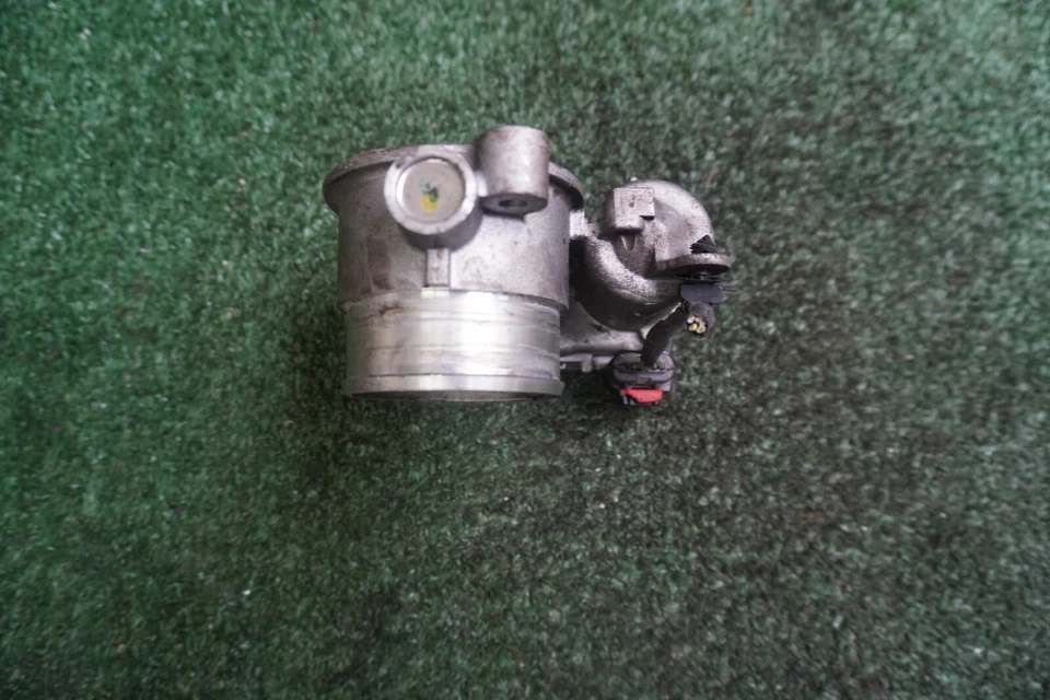 Ford Transit Connect 2019 2020 2021 carrocería del acelerador 2L fabricante de equipos originales 130 k millas JX6E9F991AA Foto 2 de 3