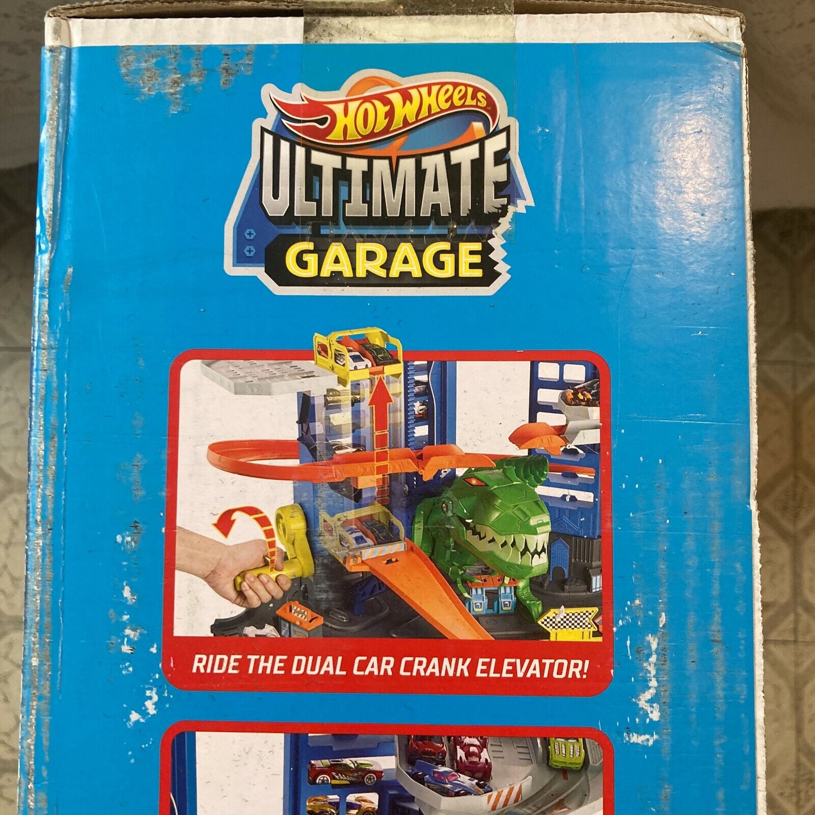 HOT WHEELS ULTIMATE GARAGE: occhio al TIRANNOSAURO e al DRAGONE