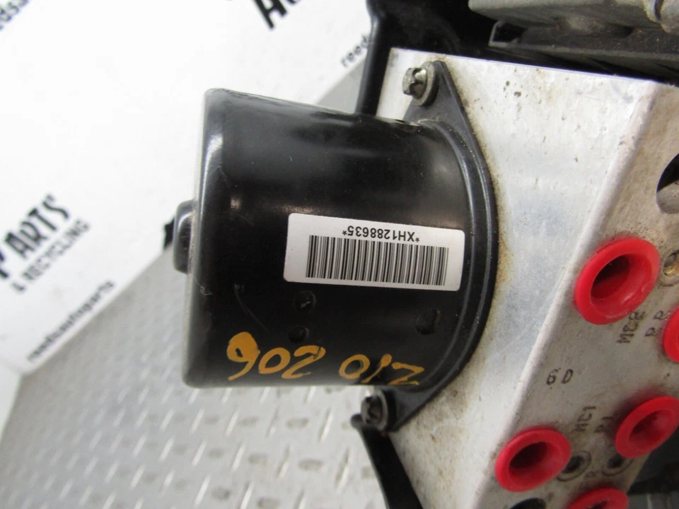 Módulo de control de bomba ABS Buick Lacrosse 2013-2016 OEM 22971448 Foto 2 de 4