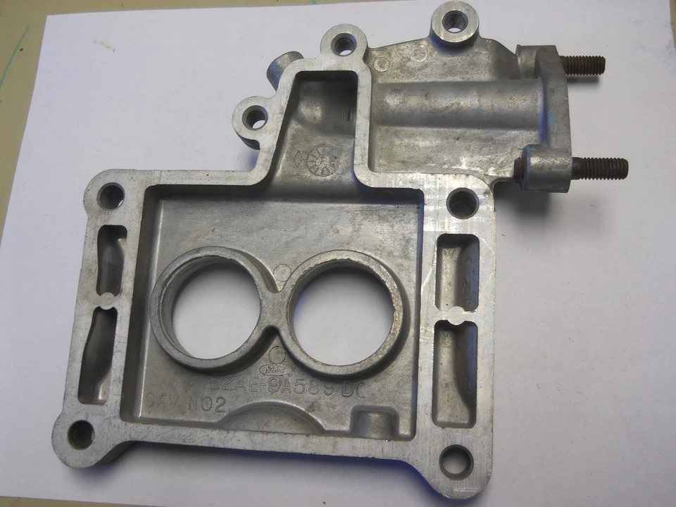 NOS 1981 1982 福特皇冠维多利亚 4.2 升 2BBL 汽化器到 INTAKE SPACER E2AE — 第 2/3 张图片