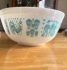 Vintage Pyrex Turquoise Amish Butterprint Mixing Bowl  2 1/2  Quart #403