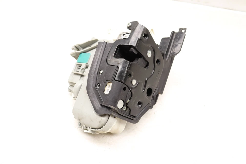 AUDI S5 2014-2017 - Pestillo de puerta delantera izquierda/actuador de bloqueo 8J1837015F Foto 2 de 4