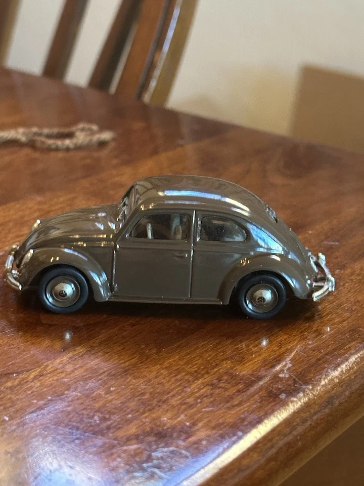 'Century' AMR 1949 VW VOLKSWAGEN cupé (#3) metal blanco fundido a presión 1:43 (Francia) Foto 3 de 4