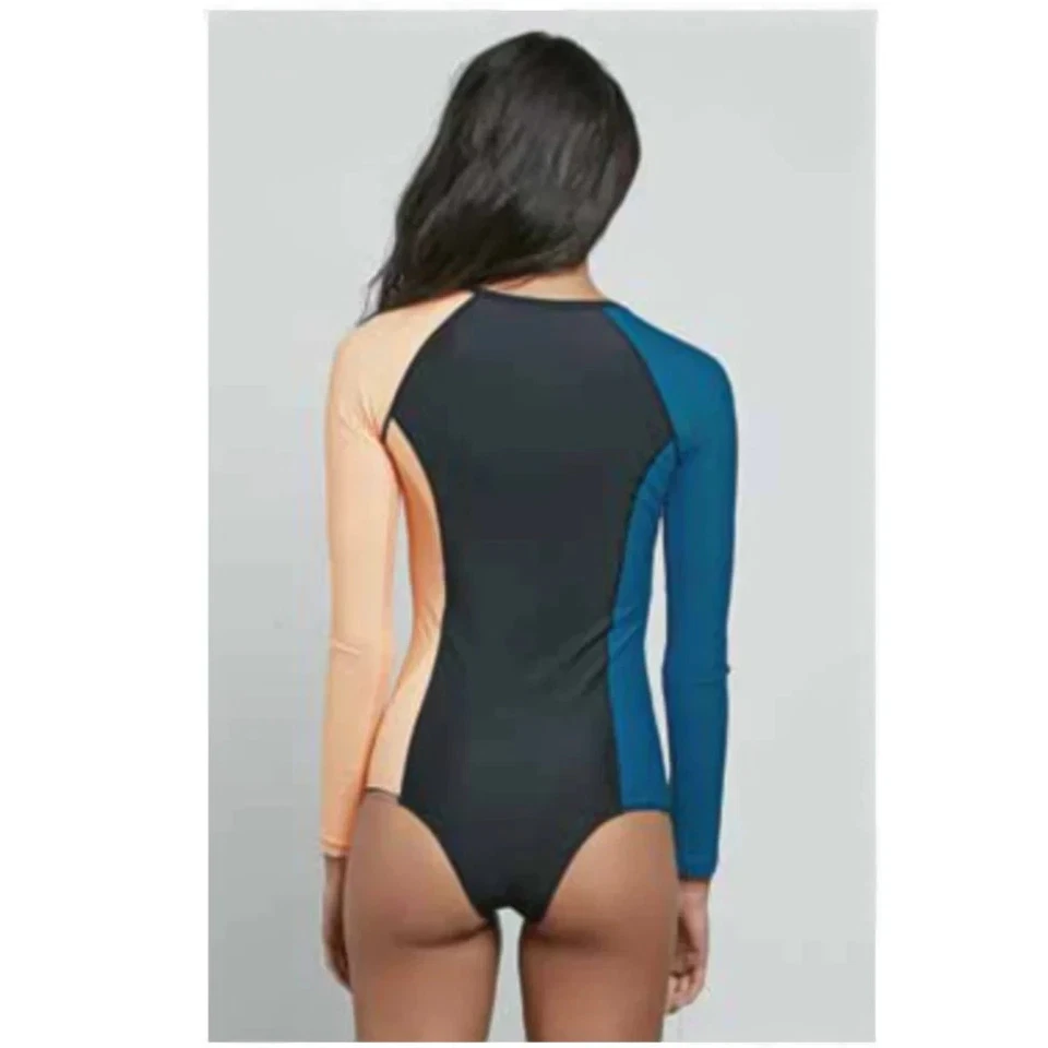 Volcom - Women's Simply Solid Long Sleeve Bodysuit  -  Offer £20 FREE DELIVERY - Image 2 of 2