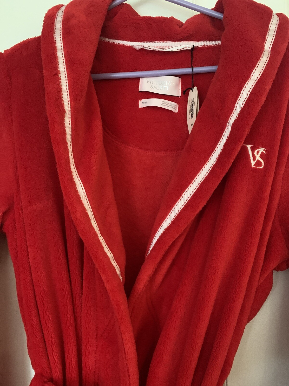 Victorias Secret Bath Robe Size Medium Red Plush Robe Hooded Bath Robe