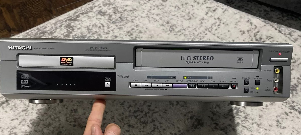 Hitachi DV-PF2U 4 Head Hi-Fi VHS VCR DVD Combo, Tested Work. No