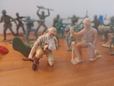 VINTAGE Toy Soldiers 2" Plastic Figures 22ct War Army Indians Mixed Lot kids