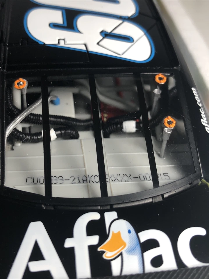 2009 NASCAR 99 Carl Edwards AFLAC 1:24 Diecast - Image 4 of 4