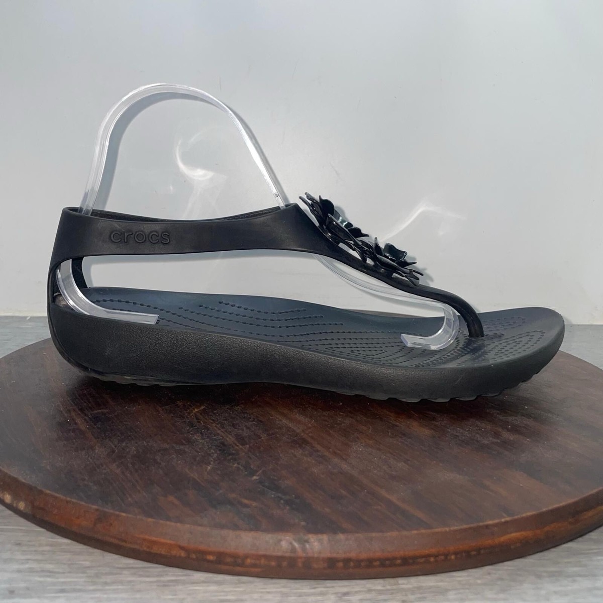 Crocs Serena Embellished Flip Flop Flower Sandals Black Womens 10