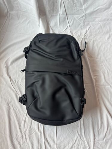 NEW Airback Vacuum Compression Backpack & Vacuum, 2 Packing Cubes, Weight Handle