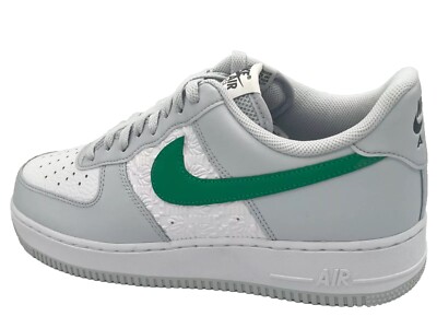 Nike Air Force 1 07 Herren Größe 6,5, 8,5 UK Turnschuhe Niedrig Geprägte Reifen