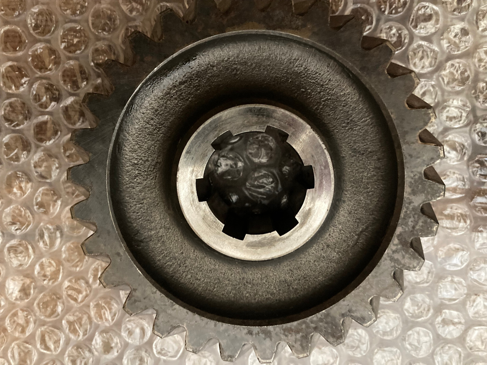 Ferrari 308-Gts-328-  Engine Transaxle Bell Housing Transfer Gear Set_Bearings .