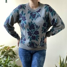 Vintage 90s sweater grey roses