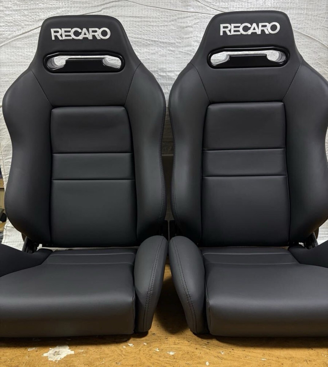 RECARO     SR-3 2脚セット Tariff included for US】RECARO SR-3 2seats repaired seats Faux