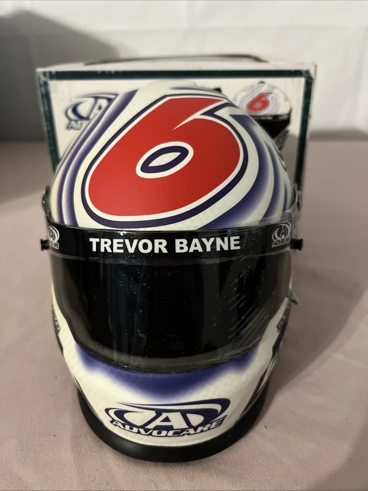 Trevor Bayne 2017 Advocare Mini réplica casco blanco Roush Fenway Racing Foto 2 de 4