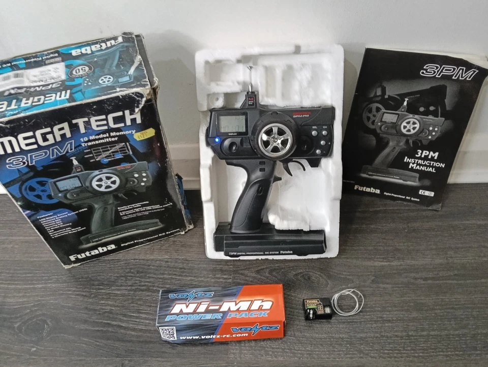 Futaba Mega Tech 3PM FM 40MHz Transmitter & Receiver Set 3 Channel RC Radio Set - Image 2 of 4