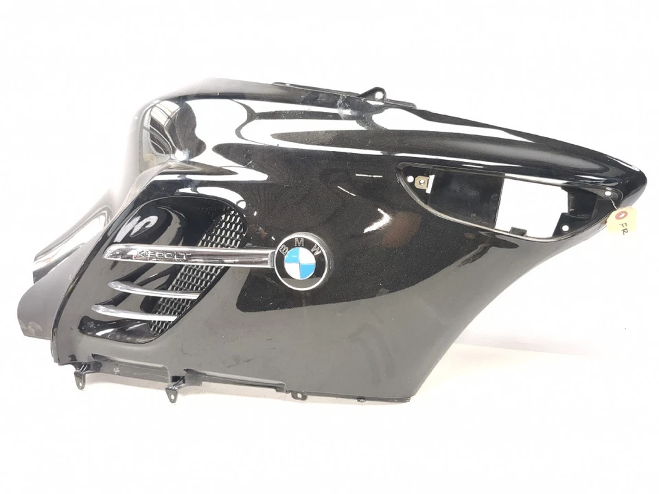 Крышка переднего правого обтекателя 05–09 BMW K1200LT 46632307940 - Изображение 3 из 4