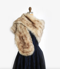 Vintage 50s fox fur stole wrap shawl  wedding white fox fur shawl stole