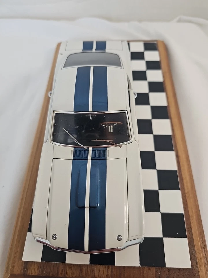 Ford Mustang GT-350 1965 Franklin Mint 1:24 "blanco"  Foto 4 de 4