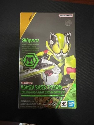 USED S.H.Figuarts KAMEN RIDER TYCOON FEVER NINJA FORM＆KEKERA Figure BANDAI