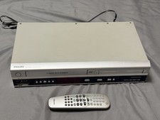TESTED Philips DVP3050V VCR/DVD Combo Player Comes with Remote READ DESCRIPTION