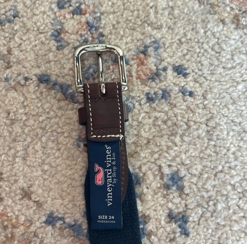 Vineyard Vines Leather Navy Canvas Brass Buckle Belt Boys Size 24 - Picture 6 of 7