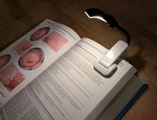 Adva-Lite Reading LED Book Light Clip-It Flexible Portable AA Battery Travel NIB