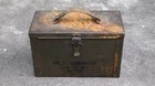 Old US Military WW2 EMPTY Metal Cal 50 M.G. Ammunition Box Chest M17 D39091 USED