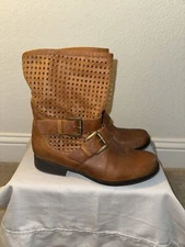 Steve Madden Perforated Hole Booties Buckle Size 7.5 Cognac Ankle Shoe