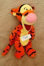 Peluche n°T200: Tigrou - Winnie l'ourson / the Pooh Disney 22cm