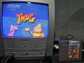 Trog! Nintendo NES Acclaim Entertainment, Inc. Multiplayer Video Game w/ Sleeve 