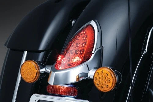 Tapicería superior de luz trasera Kuryakyn - Cromo motocicleta bicicleta de calle 7697 kur7697 Foto 2 de 4