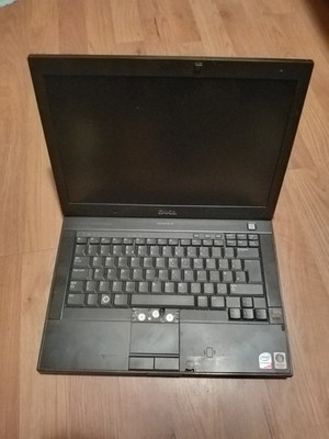 Dell Latitude E6400 Laptop - Intel Centrino (funktioniert nicht - für Ersatzteile) 
