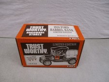 Ertl Trustworthy 1918 Ford Barrel Bank 1/25