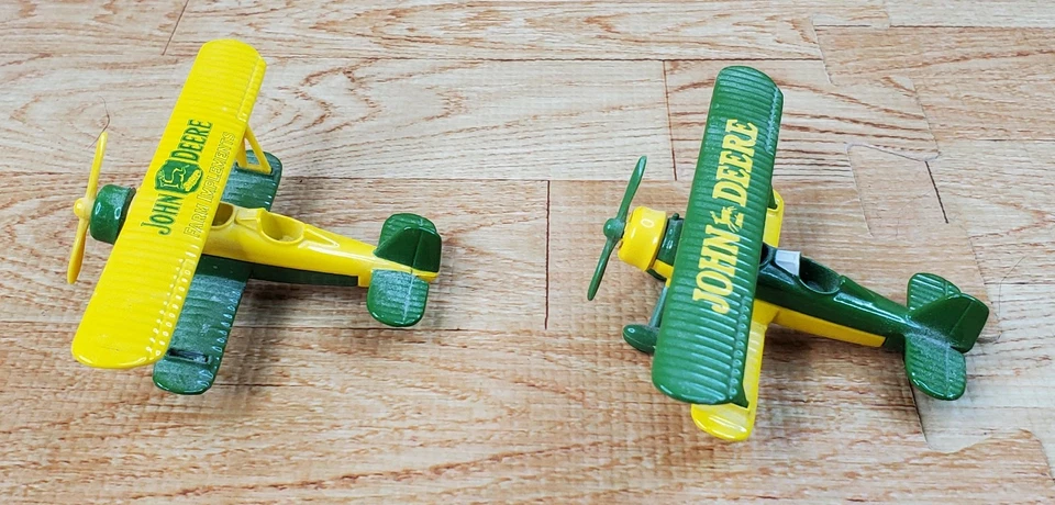 John Deere 1930 Stearman Barnstormer Die Cast Metal Bi-Plane 2005 caja de cambios Foto 2 de 4