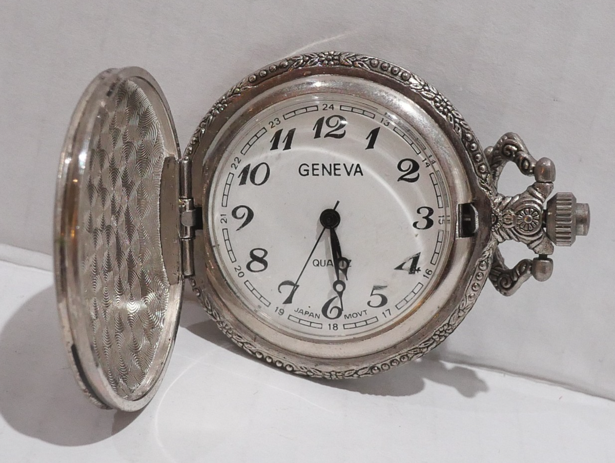Mercedes 1903 Pocket Geneva Quartz Watch White 30mm Face Steampunk