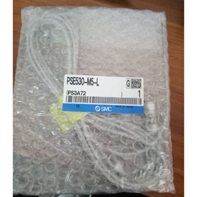 1PC New SMC PSE530-M5-L Pressure Switch Fast Shipping PSE530M5L