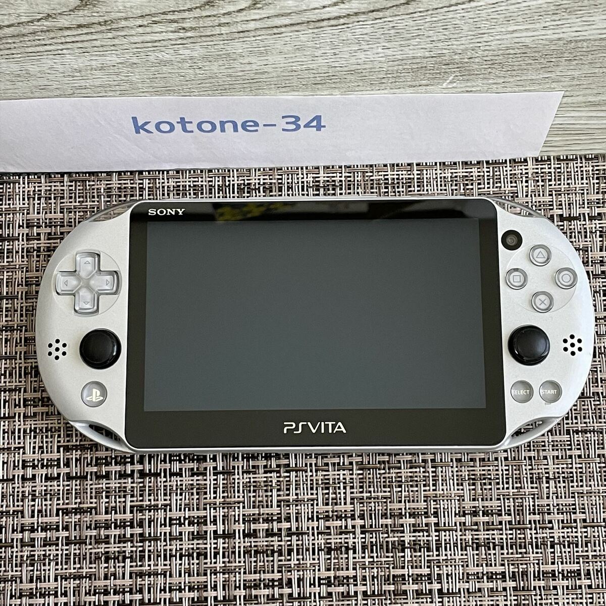 PS Vita Console Silver PCH-2000 psvita Sony PlayStation Used PS Vita Console Silver PCH-2000 psvita Sony PlayStation Used
