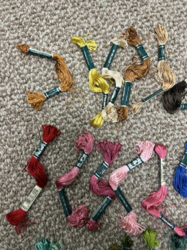 VTG NEW DMC Embroidery Floss Lot of 30 Skeins Assorted Colors 100% Rayon READ - Picture 2 of 9