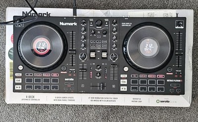 Numark Mixtrack Platinum FX 4-Deck DJ Controller - Originalverpackt, Top Zustand