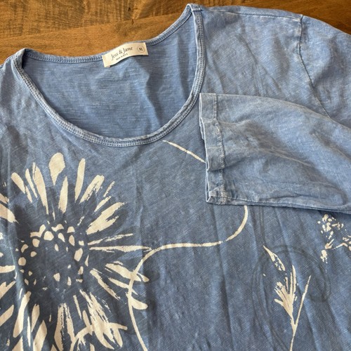 Jess & Jane Tunic Top XL Mineral Washed Blue Floral Art Asymmetrical Coastal