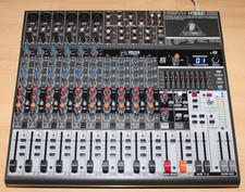 Behringer x1832usb Mixer