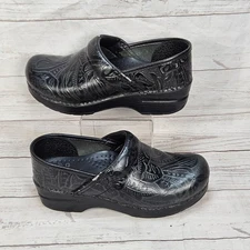 Dansko Women's Professional Tooled Leather Clogs Size 37 Black